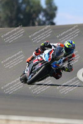 media/Sep-21-2025-TrackDaz (Sun) [[277c75b276]]/B Group/1220pm (Turn 2)/